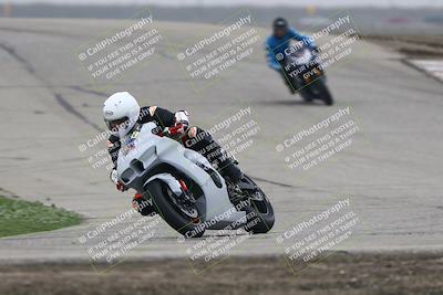 media/Nov-29-2025-TrackDaz (Sat) [[10ae2d9bce]]/B Group/Session 3 (Outside Grapevine)/